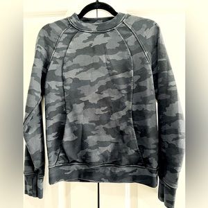 Lululemon Crew Sweatshirt